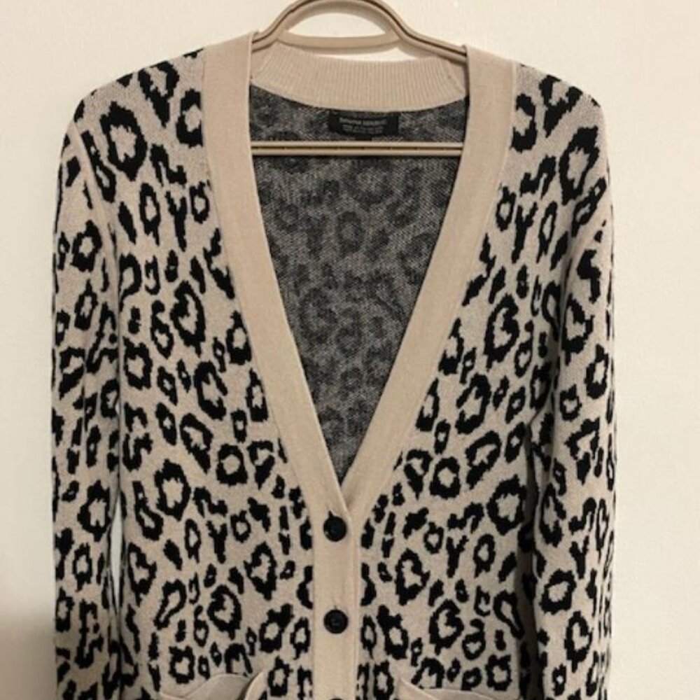 CARDIGAN - Banana Republic Leopard Print Long -Cashmere/Wool blend -small/medium